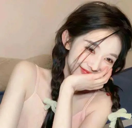 老娘还没死第二季高清封面
